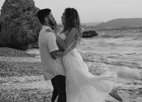 Private Photo Session with a Local Photographer in Rhodes Island